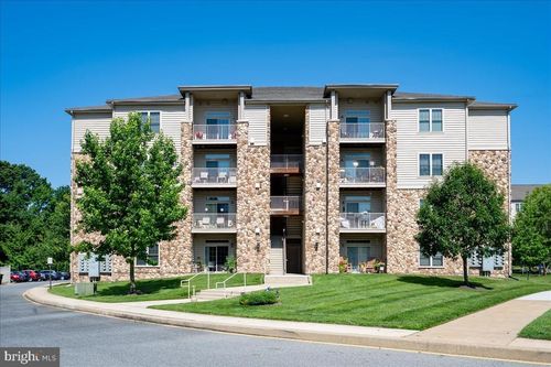 114-2000 Fountainview Cir, NEWARK, DE, 19713-3870 | Card Image