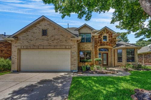 9310 Marble Falls Dr, Arlington, TX, 76002-3091 | Card Image