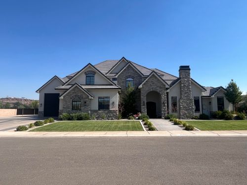 2639 E Poplar Ct, St George, UT, 84770 | Card Image