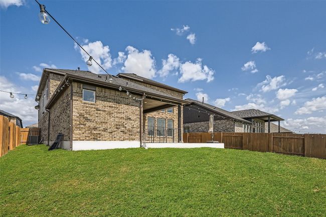 658 Cherrystone Loop, House other with 4 bedrooms, 3 bathrooms and 4 parking in Buda TX | Image 40