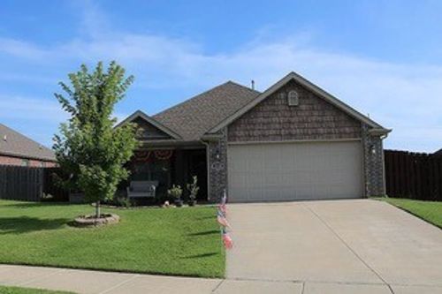 1110 Tulip St, Centerton, AR, 72719-6051 | Card Image