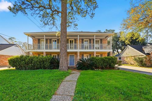 1407 Tucumcari Dr, Houston, TX, 77090-2137 | Card Image