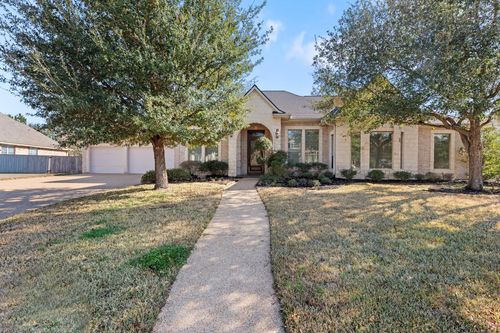 904 Plainfield Ct, College Station, TX, 77845-4532 | Card Image