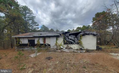 1 S Branch Dr, BROWNS MILLS, NJ, 08015-7108 | Card Image