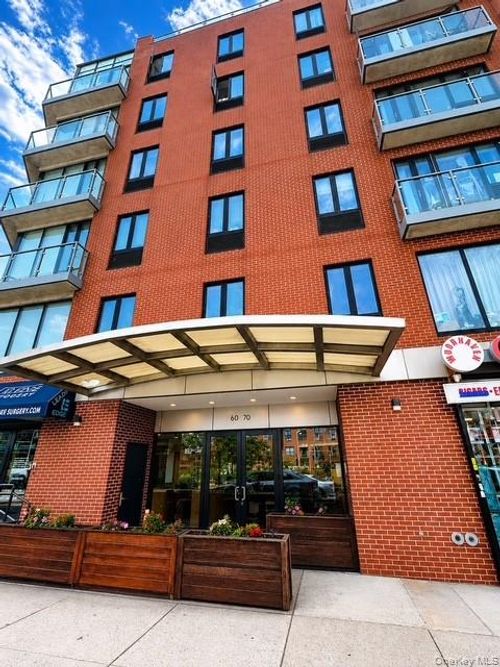 4i-60-70 Woodhaven Boulevard, New York, NY, 11373 | Card Image