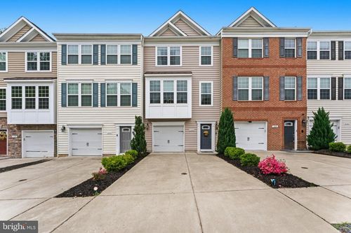 320 Tree Line Dr, FREDERICKSBURG, VA, 22405-1273 | Card Image