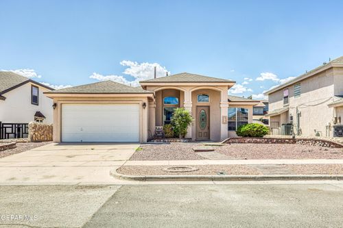 437 Sand Verbena St, Horizon City, TX, 79928-5570 | Card Image