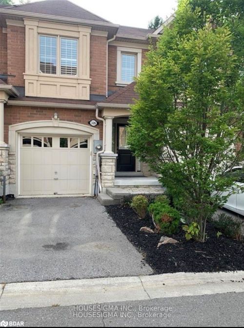 326 Doak Lane, Newmarket, ON, L3Y0A7 | Card Image
