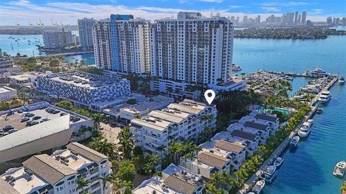 202-1415 Sunset Harbour Dr, Miami Beach, FL, 33139 | Card Image