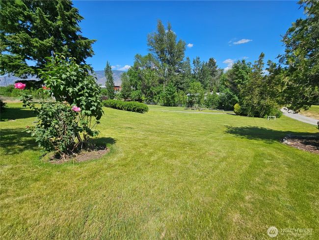 33601 Us Highway 97, House other with 4 bedrooms, 4 bathrooms and null parking in Oroville WA | Image 37