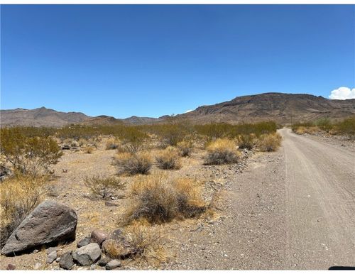 Lot 011H Collins Dr, Golden Valley, AZ, 86413 | Card Image