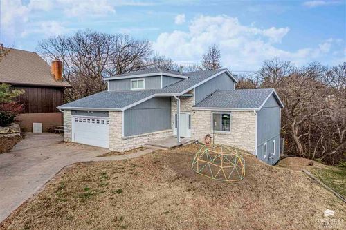 720 Sunshine Court, Junction City, KS, 66441 | Card Image