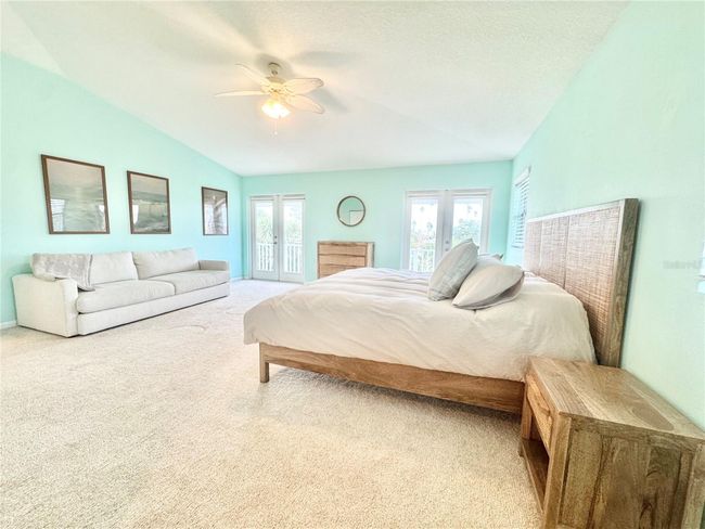 16204 3 Rd St E, House other with 3 bedrooms, 4 bathrooms and null parking in REDINGTON BEACH FL | Image 28