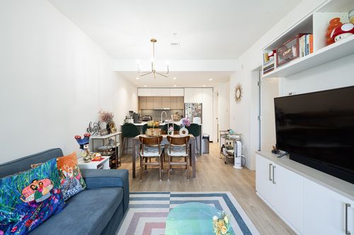 208-9888 University Cres, Burnaby, BC, V5A0G4 | Card Image