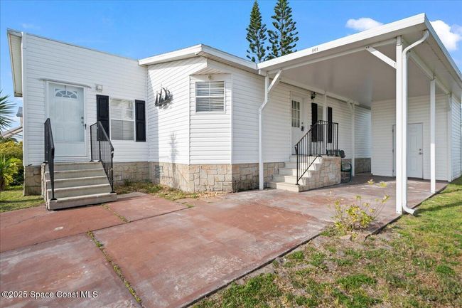 641 Hyacinth Cir, House other with 2 bedrooms, 2 bathrooms and null parking in Barefoot Bay FL | Image 23