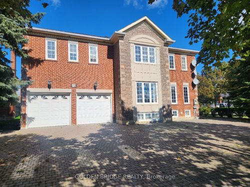 70 Chadwick Cres, Richmond Hill, ON, L4B2Y6 | Card Image