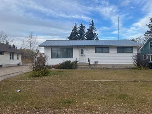 5132 51 Avenue, Irma, AB, T0B2H0 | Card Image