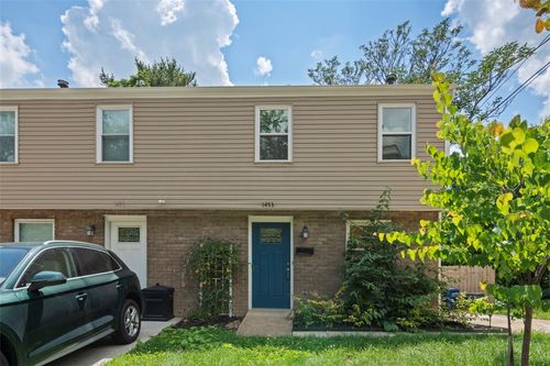 1453 Obey St, Crafton, PA, 15205-3445 | Card Image