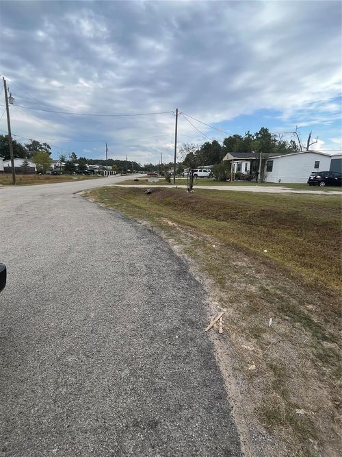 7962 Parker Elaine Dr, Conroe, TX, 77306-3212 | Card Image