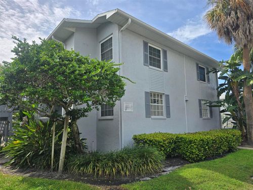 g102-4922 W Gandy Boulevard, TAMPA, FL, 33611 | Card Image