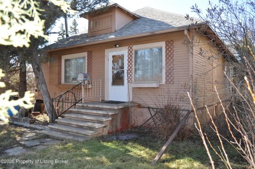 409 4th Ave W, Lemmon, SD, 57638-1327 | Card Image