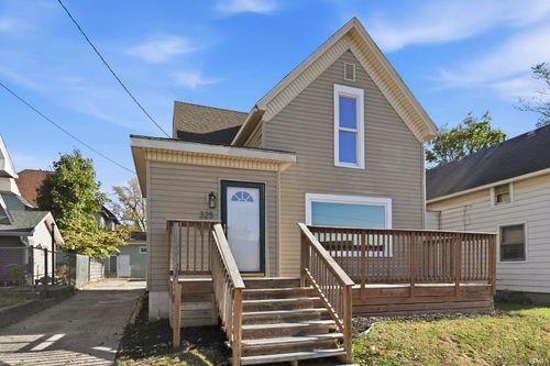 325 N Lafontaine St, Huntington, IN, 46750-2610 | Card Image