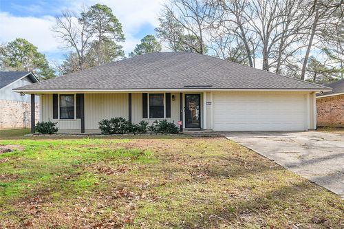 1055 Woodshire Circle, Shreveport, LA, 71107 | Card Image
