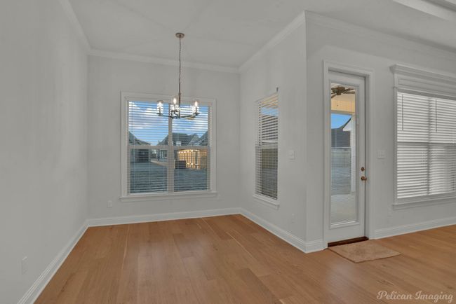 Dining Area | Image 12
