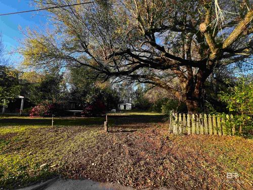 1604 Robert E Lee St, Mobile, AL, 36605-2034 | Card Image