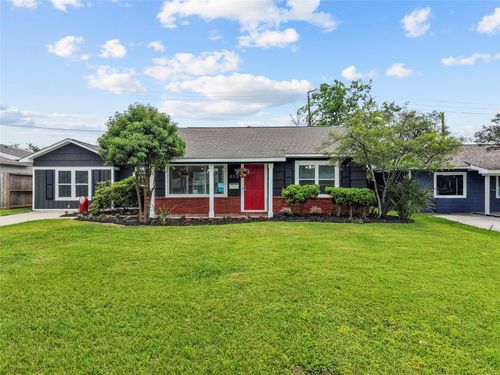 806 Nashua Street, Houston, TX, 77008 | Card Image