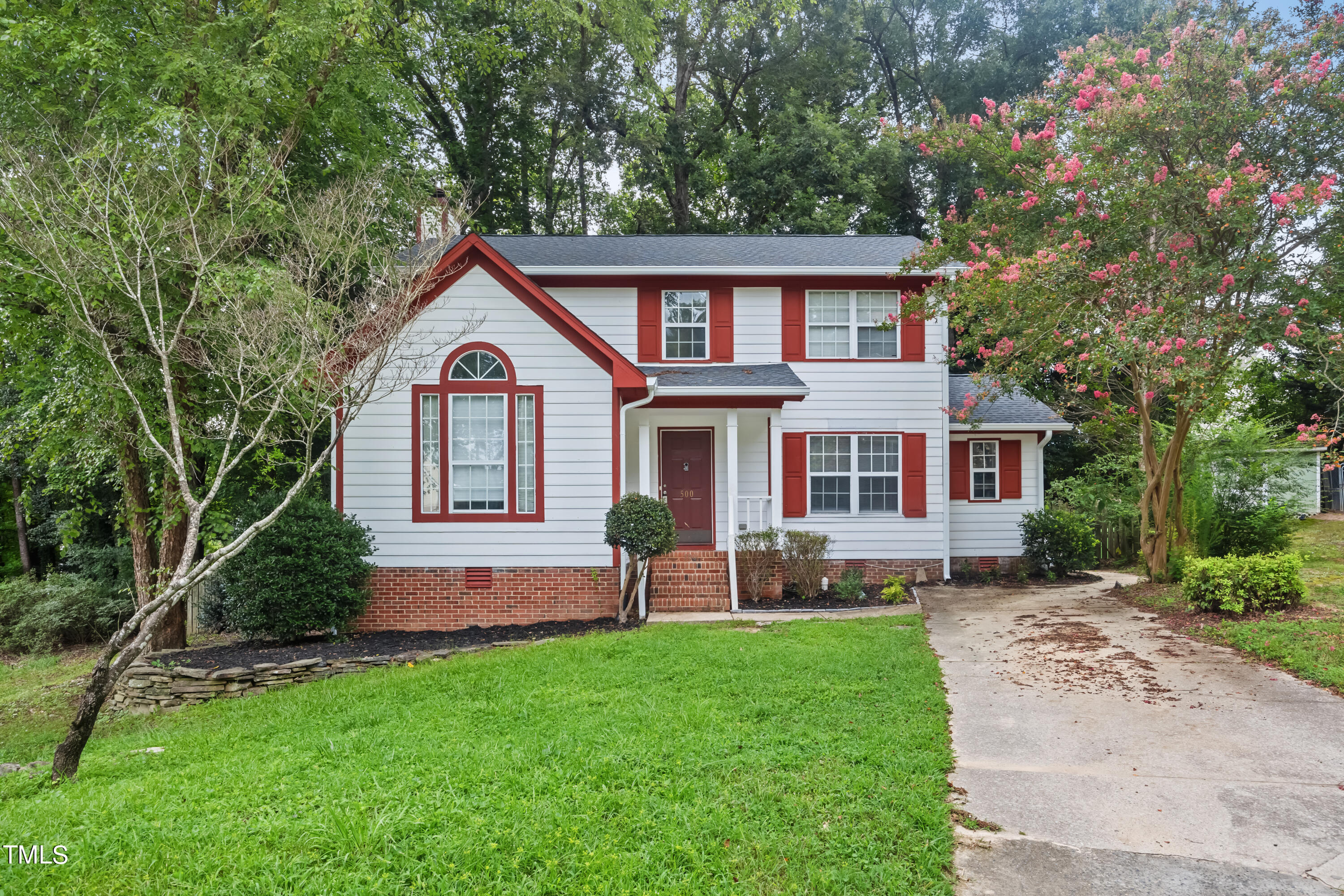 Dandelion Ct, Raleigh, NC 27610
