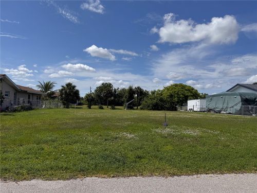 3016 Shannon Dr, PUNTA GORDA, FL, 33950-2342 | Card Image