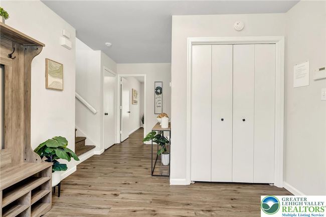 511 Lakeside Dr, House other with 4 bedrooms, 3 bathrooms and null parking in East Stroudsburg PA | Image 5