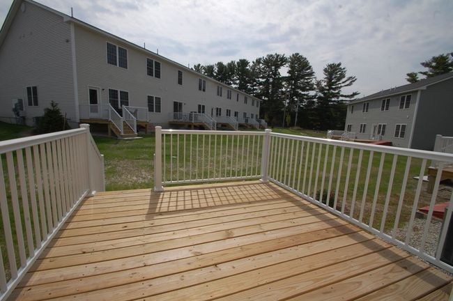 9B - 12 Chesterfield Lane, Condo with 2 bedrooms, 3 bathrooms and null parking in Londonderry NH | Image 13