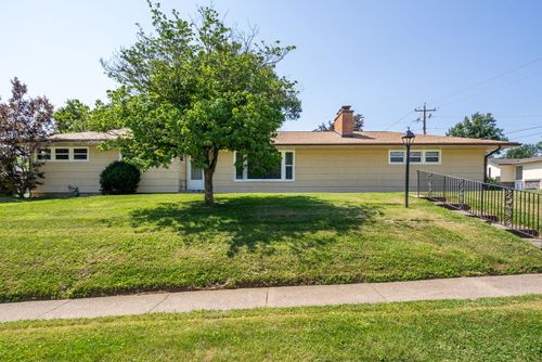 2605 E Central Park Ave, Davenport, IA, 52803-2205 | Card Image