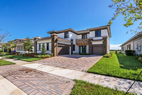 10760 Coral St, Coral Springs, FL, 33076-2210 | Card Image