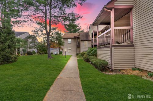 a-125 Concordia Cir, Monroe, NJ, 08831-4601 | Card Image