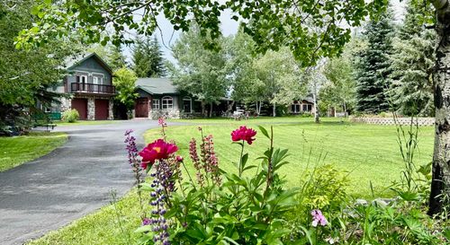 76 Rogers Ln, McCall, ID, 83638-5013 | Card Image