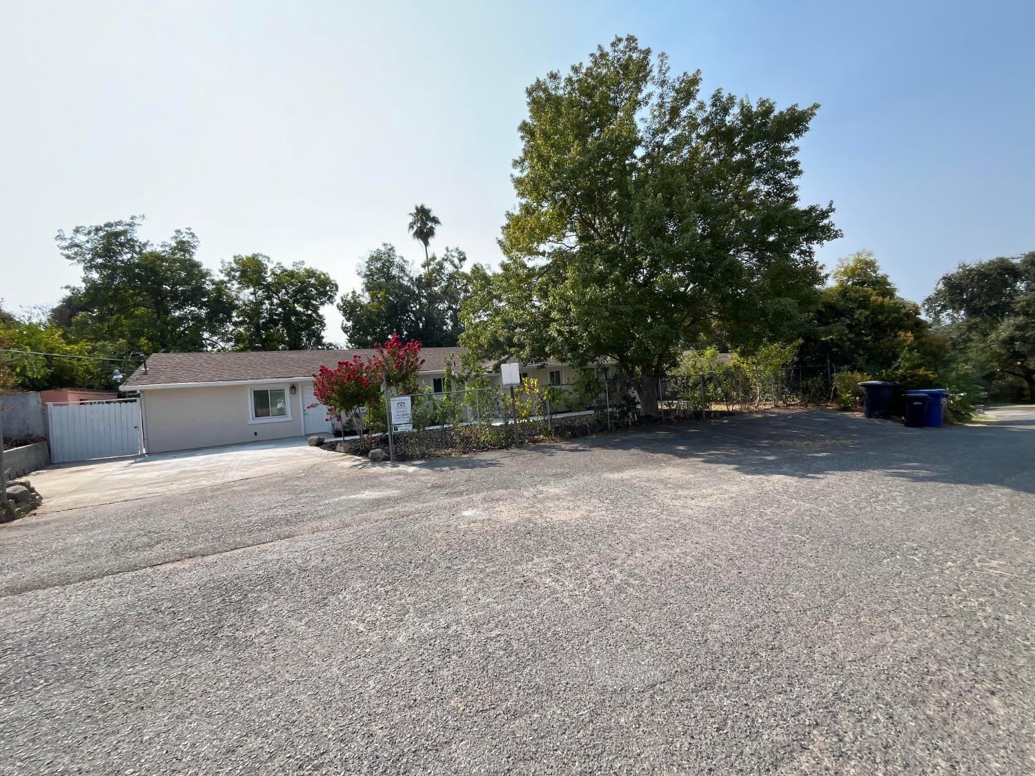 Del Campo Ln, Carmichael, CA 95608