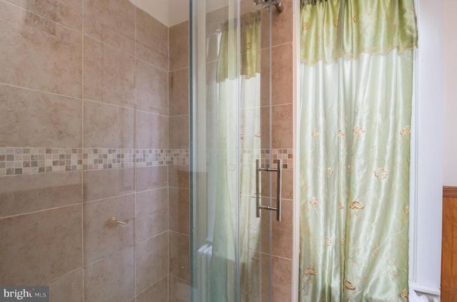 317 State St, House other with 4 bedrooms, 3 bathrooms and null parking in READING PA | Image 19