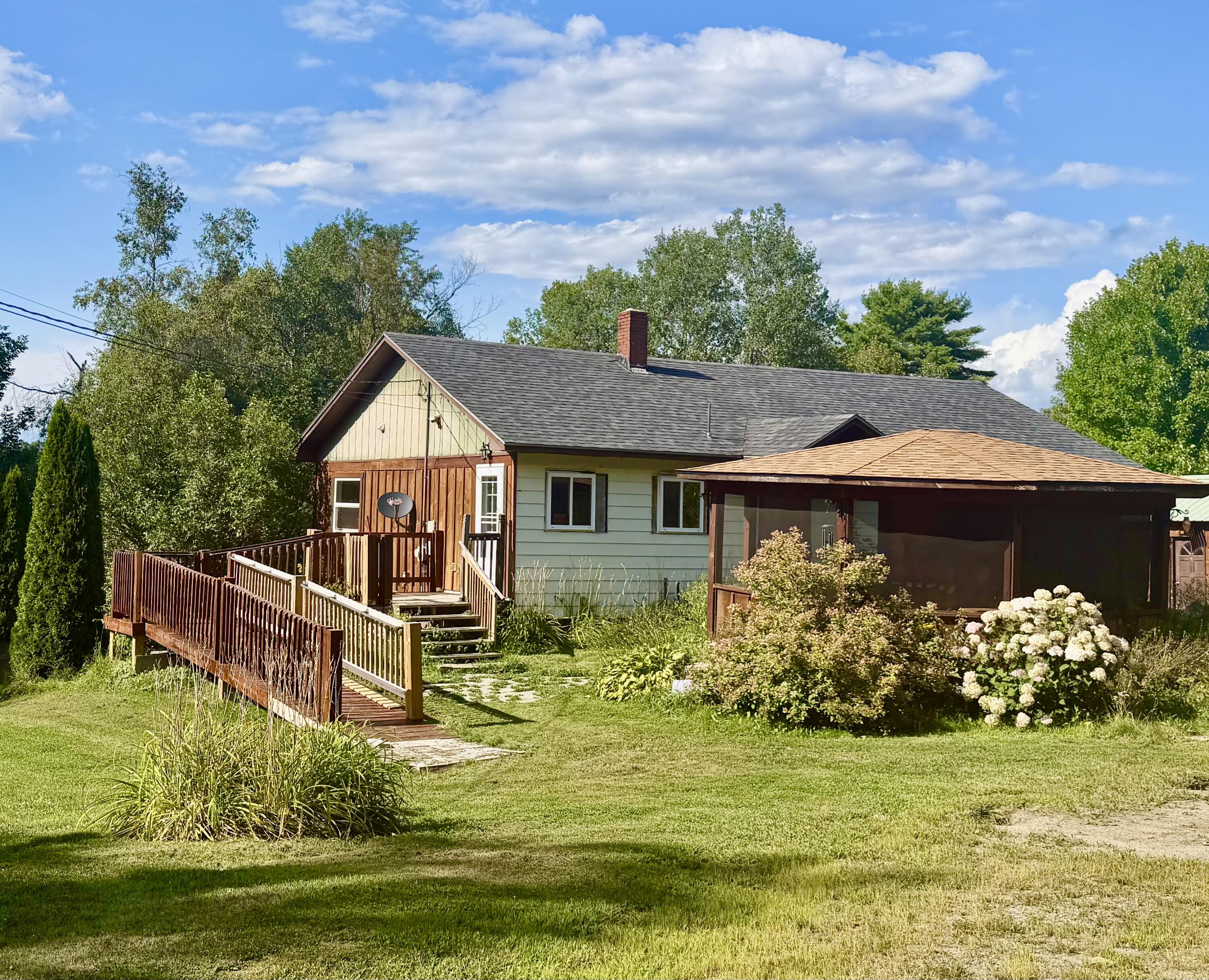 Residential in Palmyra
