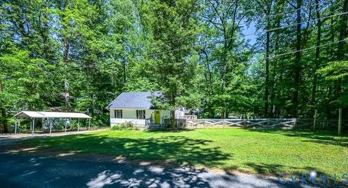 6621 Dogwood Dr, Quinton, VA, 23141-1227 | Card Image
