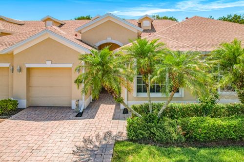 2679 W Brookfield Way, Vero Beach, FL, 32966-3182 | Card Image