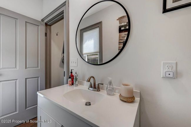 112 Weatherby St 37 Large | Image 40