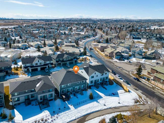 12 Harvest Grove Common Ne, Home with 3 bedrooms, 2 bathrooms and 4 parking in Calgary AB | Image 43