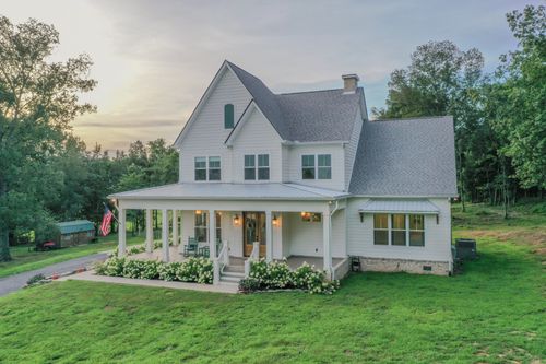 725 Oregon Rd, Lascassas, TN, 37085-5170 | Card Image