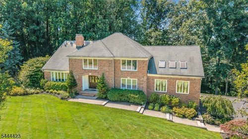 64 Nicole Dr, Denville, NJ, 07834-9531 | Card Image