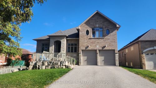 53 Rockwell Rd, Richmond Hill, ON, L4B1A9 | Card Image