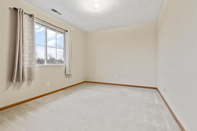 UNIT-9 - 6410 Creekside Dr Ne, Condo with 2 bedrooms, 1 bathrooms and null parking in Cedar Rapids IA | Image 15