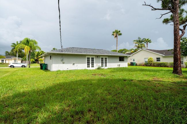 1942 Se Camilo St, House other with 2 bedrooms, 1 bathrooms and null parking in Port St. Lucie FL | Image 25